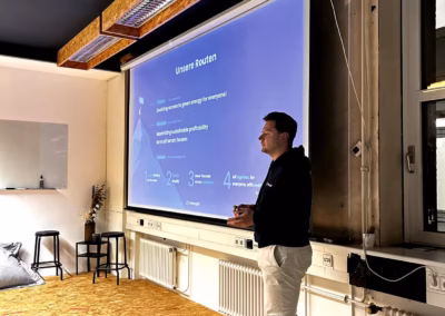 Founder Talk im STEYG:<br><small>Geschichten, Learnings und echte Gründermomente</small> 1 Unternehmenspräsentation des Startups metergrid